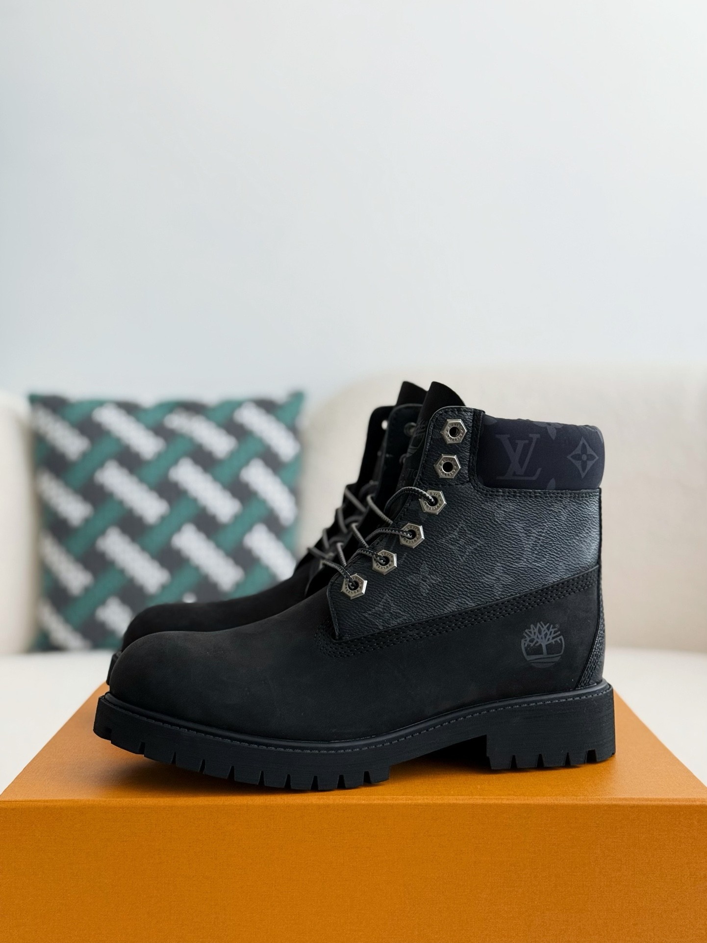 「#2680」Louis Vuitton x Timberland boots/Martin boots/boots