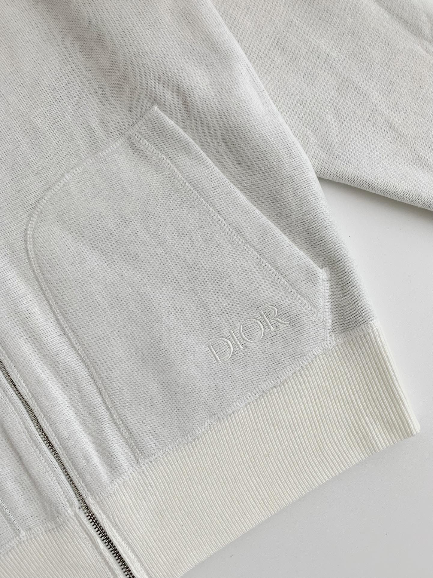 「#2686」Dior Internally printed full-motion sweatshirt - Image 5