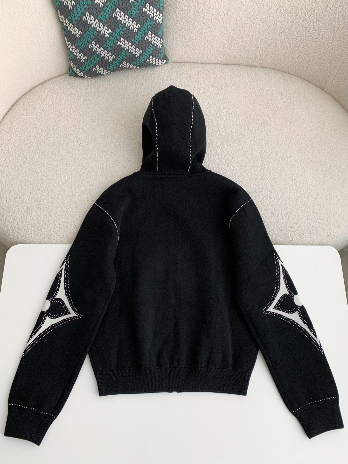 「#2690」Louis Vuitton SS24 Logo Inlaid flower zipper sweatshirt Jackets - Image 9