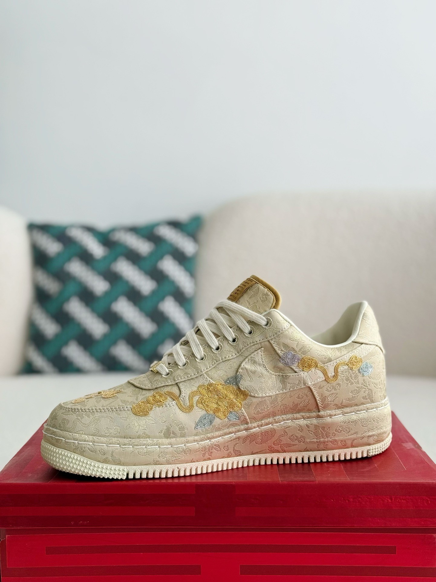 「#2724」Nike Air FORCE 1 Dragon and Phoenix Present Good Omens Sneakers - Image 4