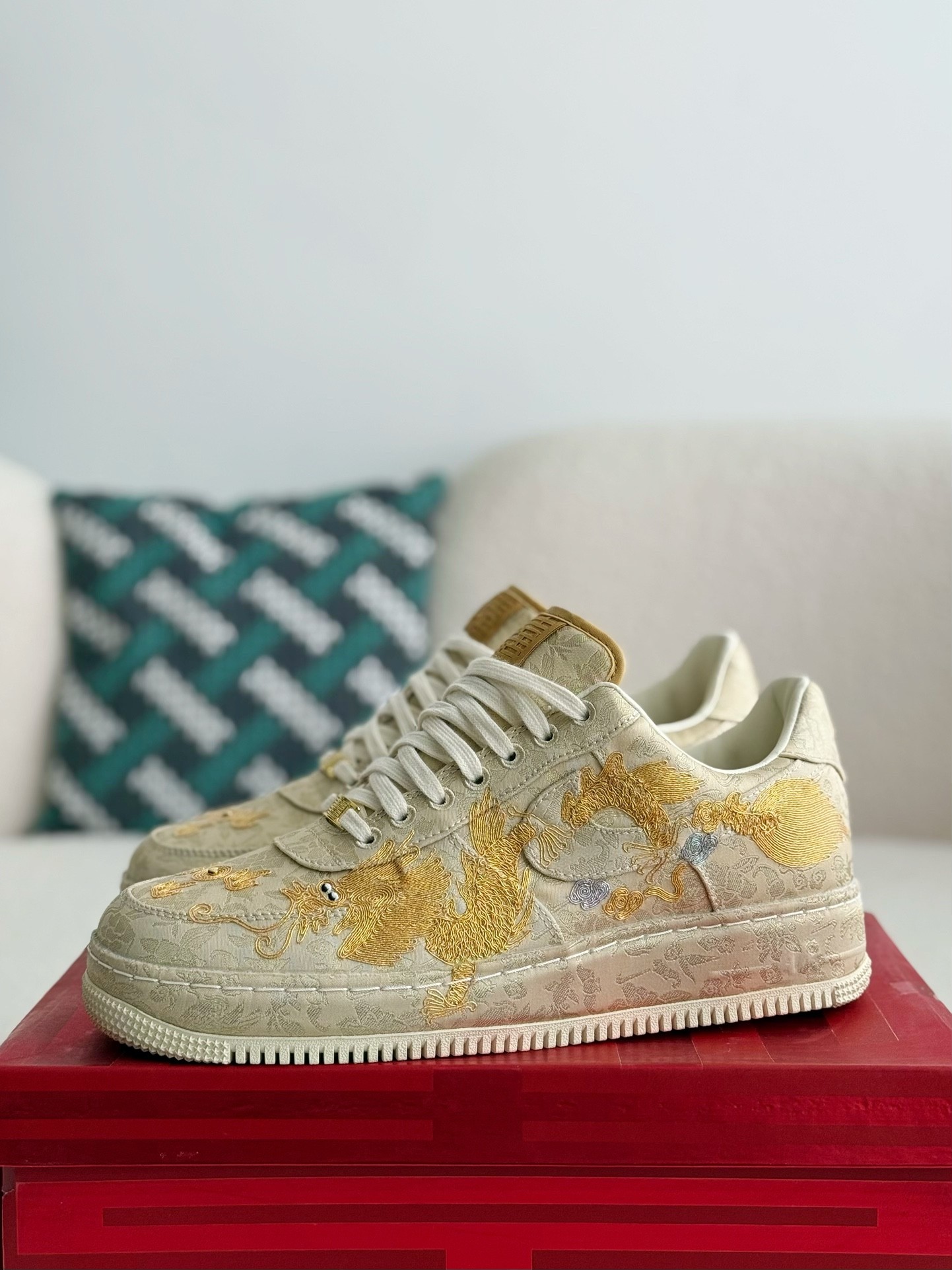 「#2724」Nike Air FORCE 1 Dragon and Phoenix Present Good Omens Sneakers