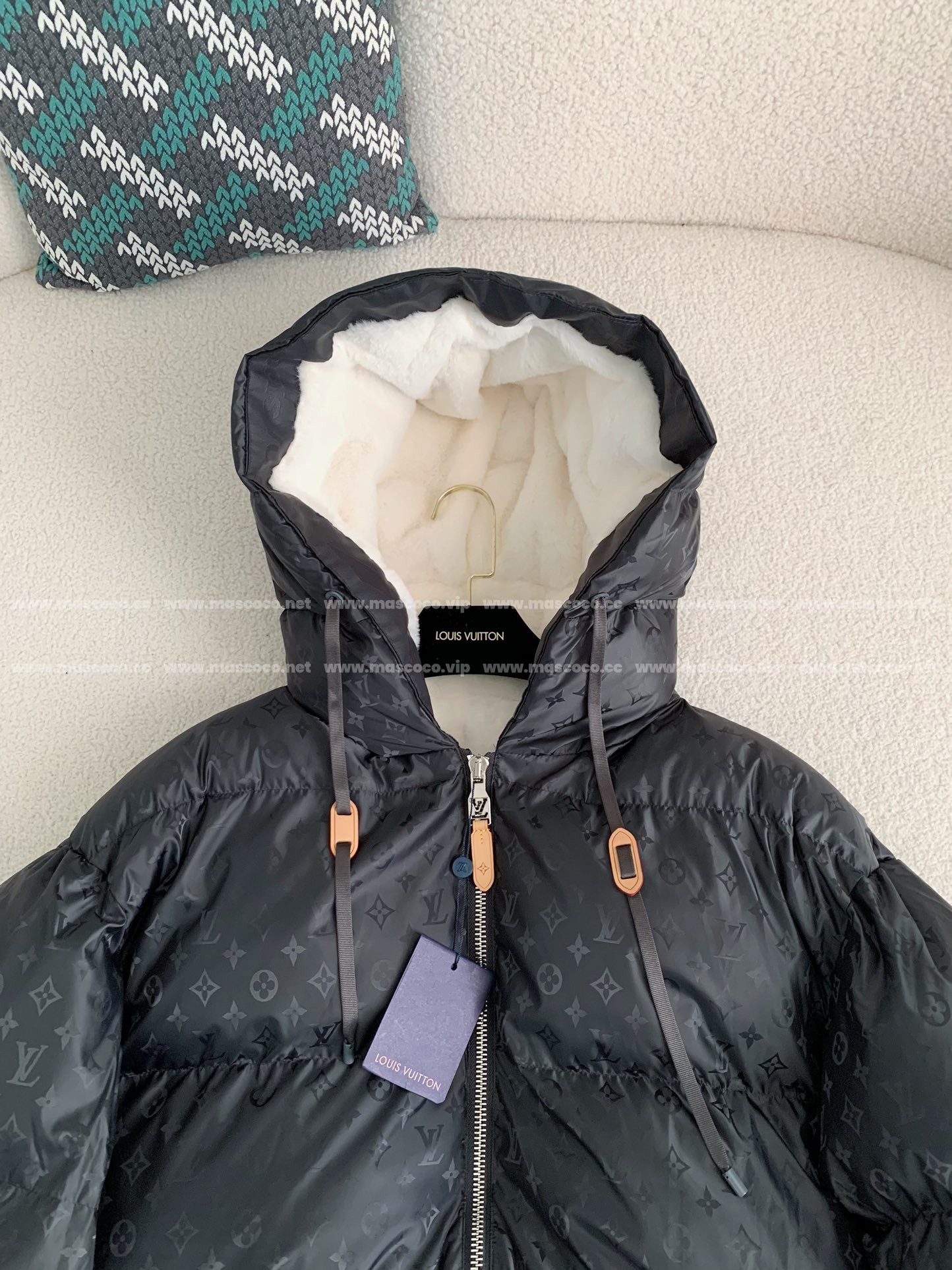 「#2798」LOUIS VUITTON Skiing Series FW24 Printed Hooded Cotton-Padded Jacket - Image 3