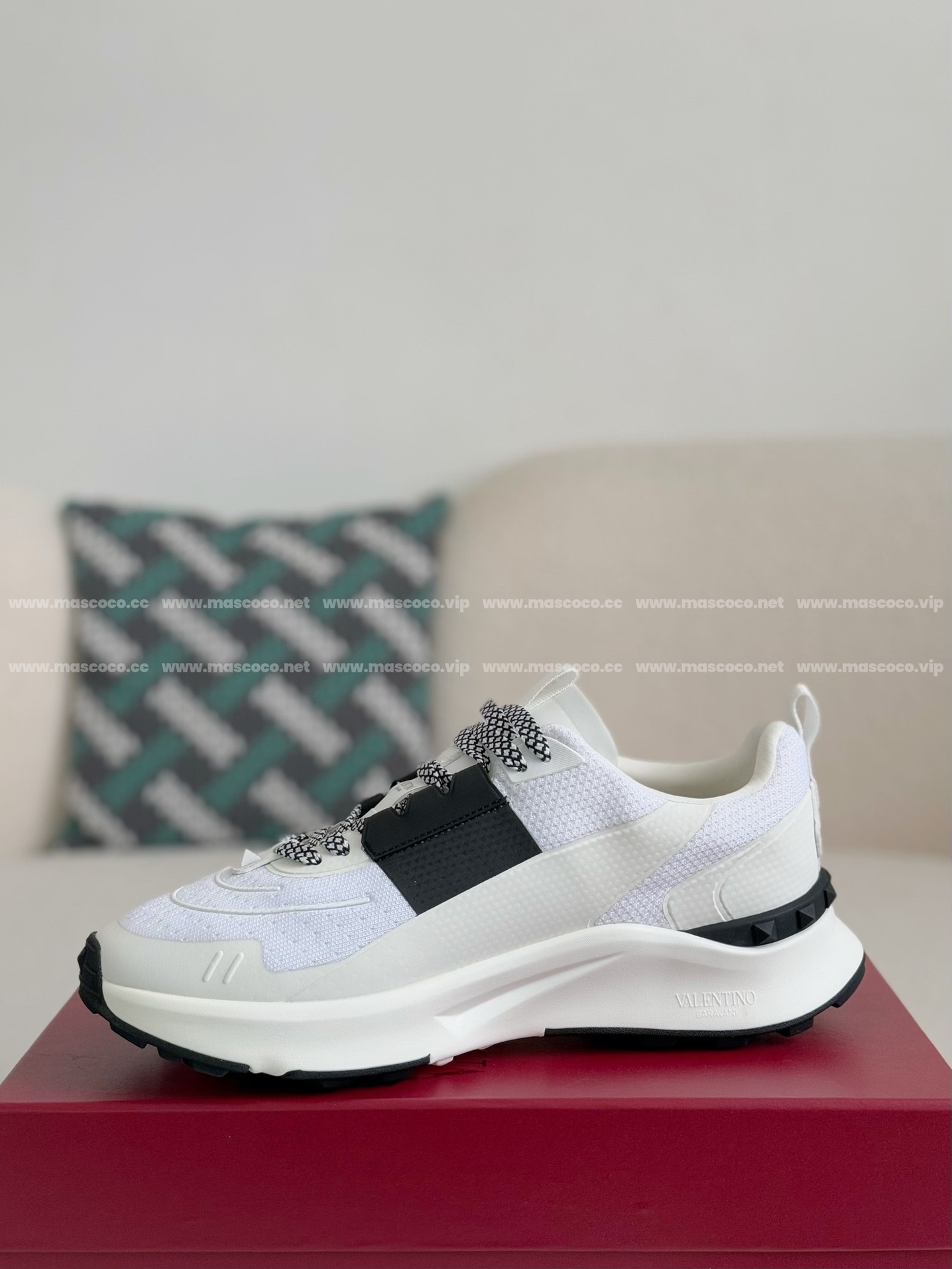 「#2818」Valentino Garavani True Act Casual Shoes - Image 4