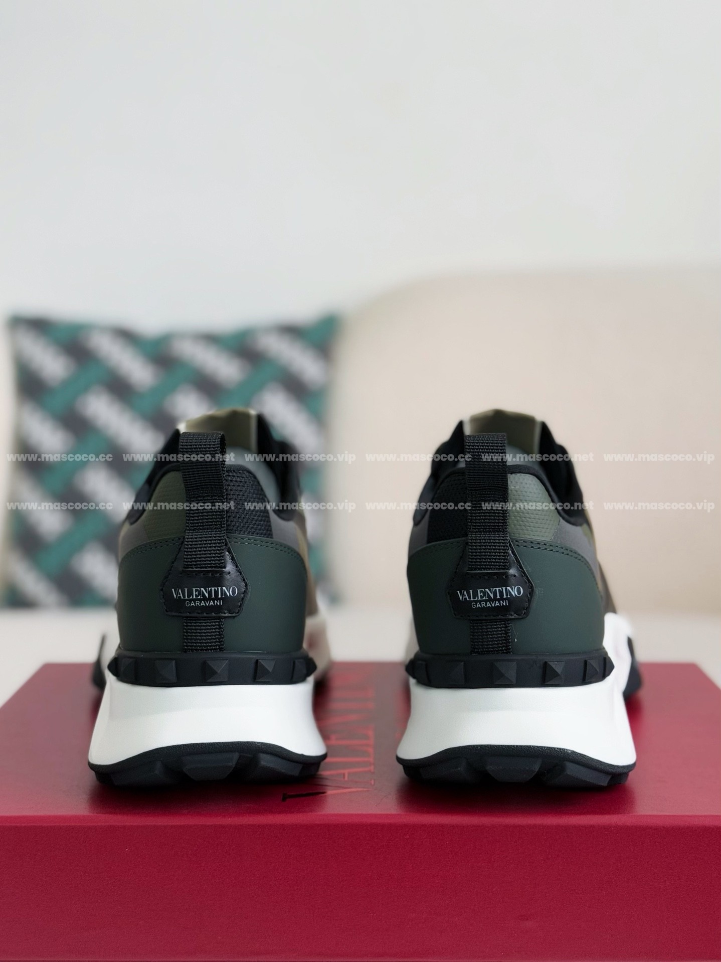 「#2820」Valentino Garavani True Act Casual Shoes - Image 3