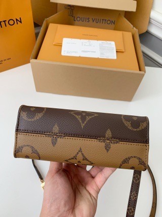 「#2854」Louis Vuitton ONTHEGO BB Tote Bag M46839 Crossbody Handbag Size: 18*15*8.5cm - Image 5