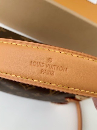 「#2856」Louis Vuitton small SIDE TRUNK handbag M46815, size: 18*12.5*8cm - Image 9