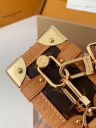 「#2856」Louis Vuitton small SIDE TRUNK handbag M46815, size: 18*12.5*8cm - Image 8