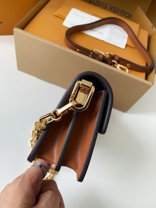 「#2861」Louis Vuitton DAUPHINE EAST WEST handbag M46757, size: 21*12*5cm - Image 4