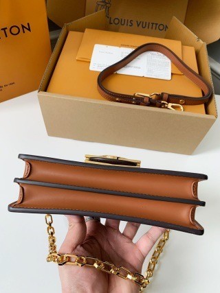 「#2861」Louis Vuitton DAUPHINE EAST WEST handbag M46757, size: 21*12*5cm - Image 5