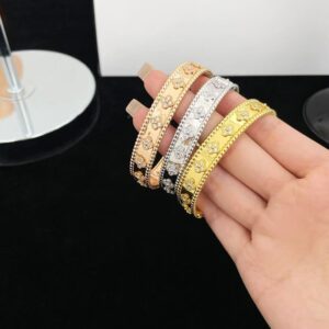 「#3026」Van Cleef & Arpels Kaleidoscope Bracelet