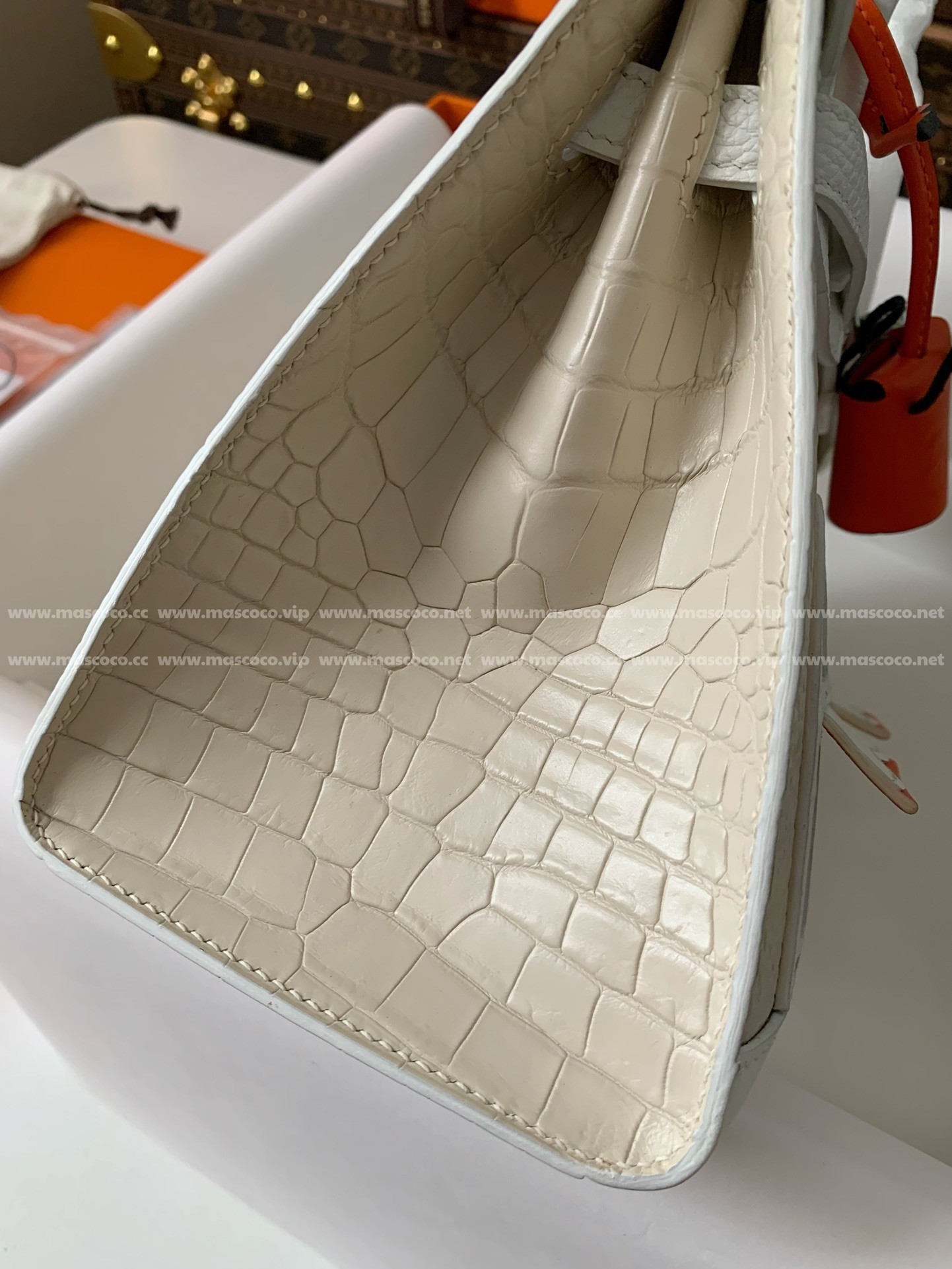 「#3068」Hermes Limited Edition Birkin 25cm,American crocodile leather togo calfskin - Image 10