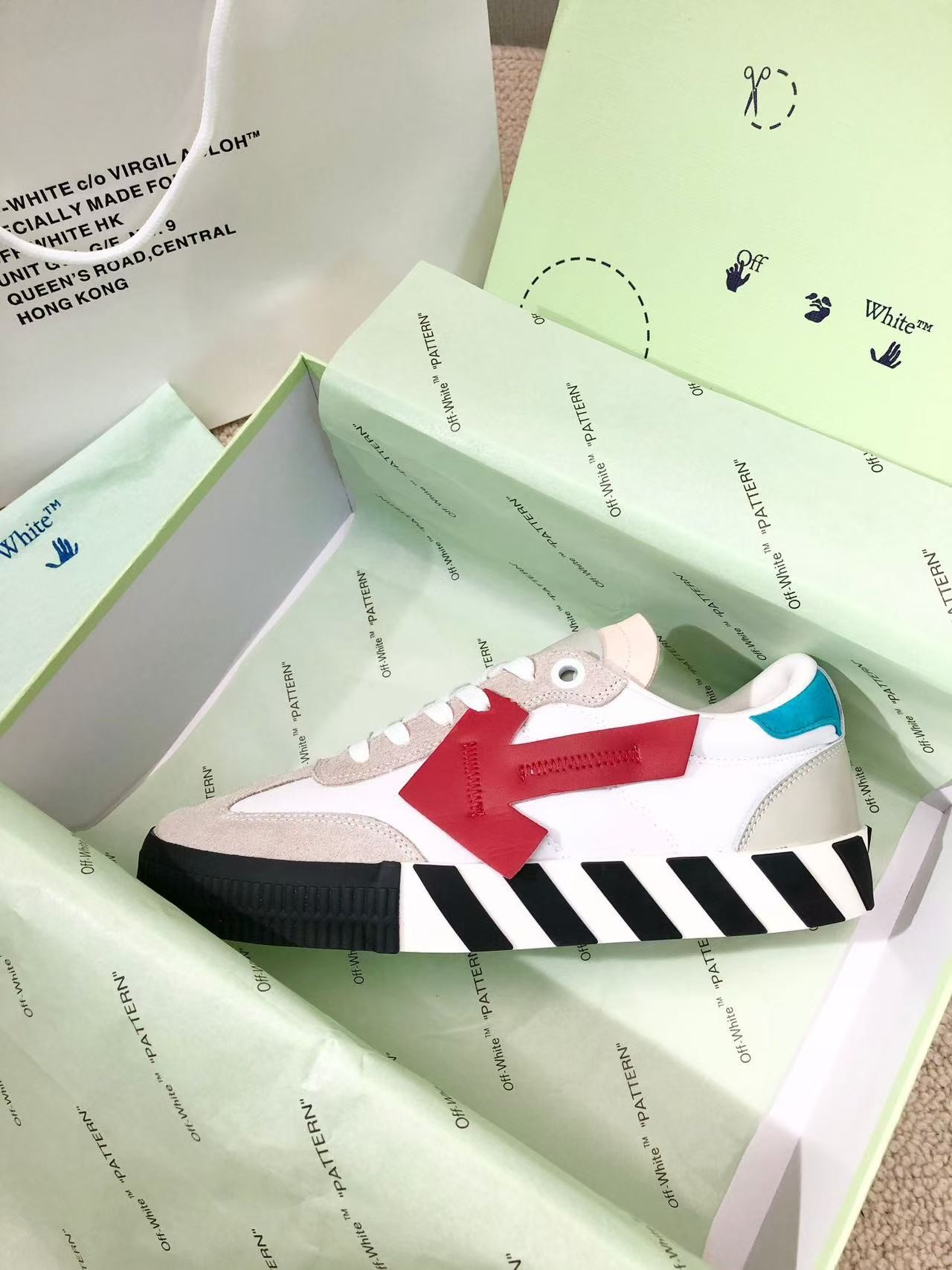 「#3245」Off-White color-blocked arrows with geometric patterns, multi-color matching, sneakers - Image 8