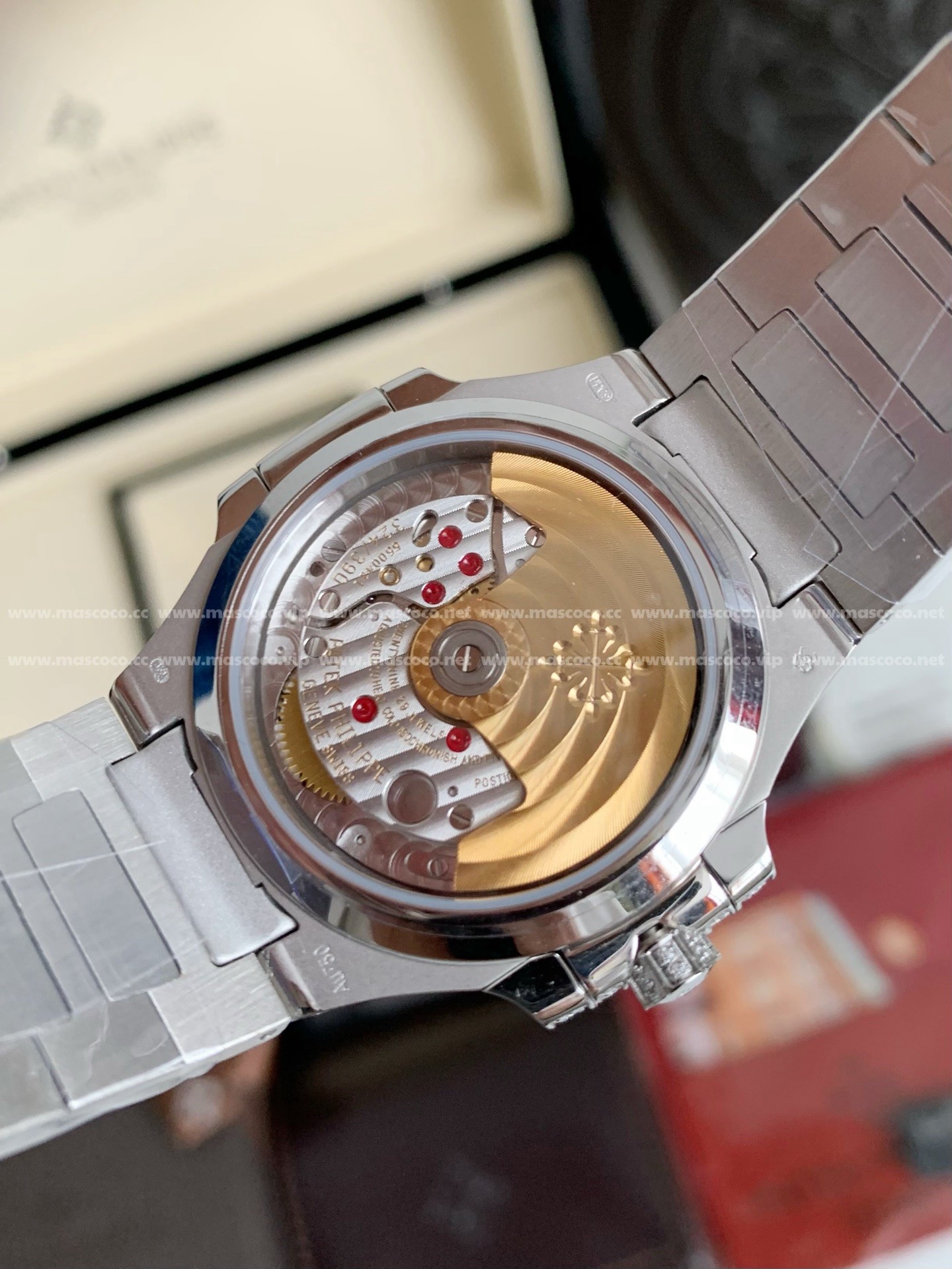 「#2142」2024 Patek Philippe 7118 Women's Nautilus Full Diamond Limited Edition - Image 10