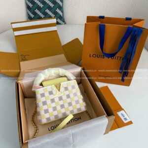 「#3486」Louis Vuitton Capucines BB Handbag M24809,size:21*14*8cm