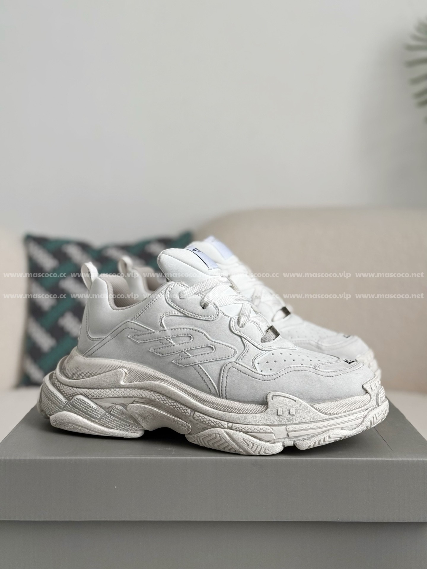 「#3895」Balenciaga Triple S Sporty Dad Shoes - Image 2