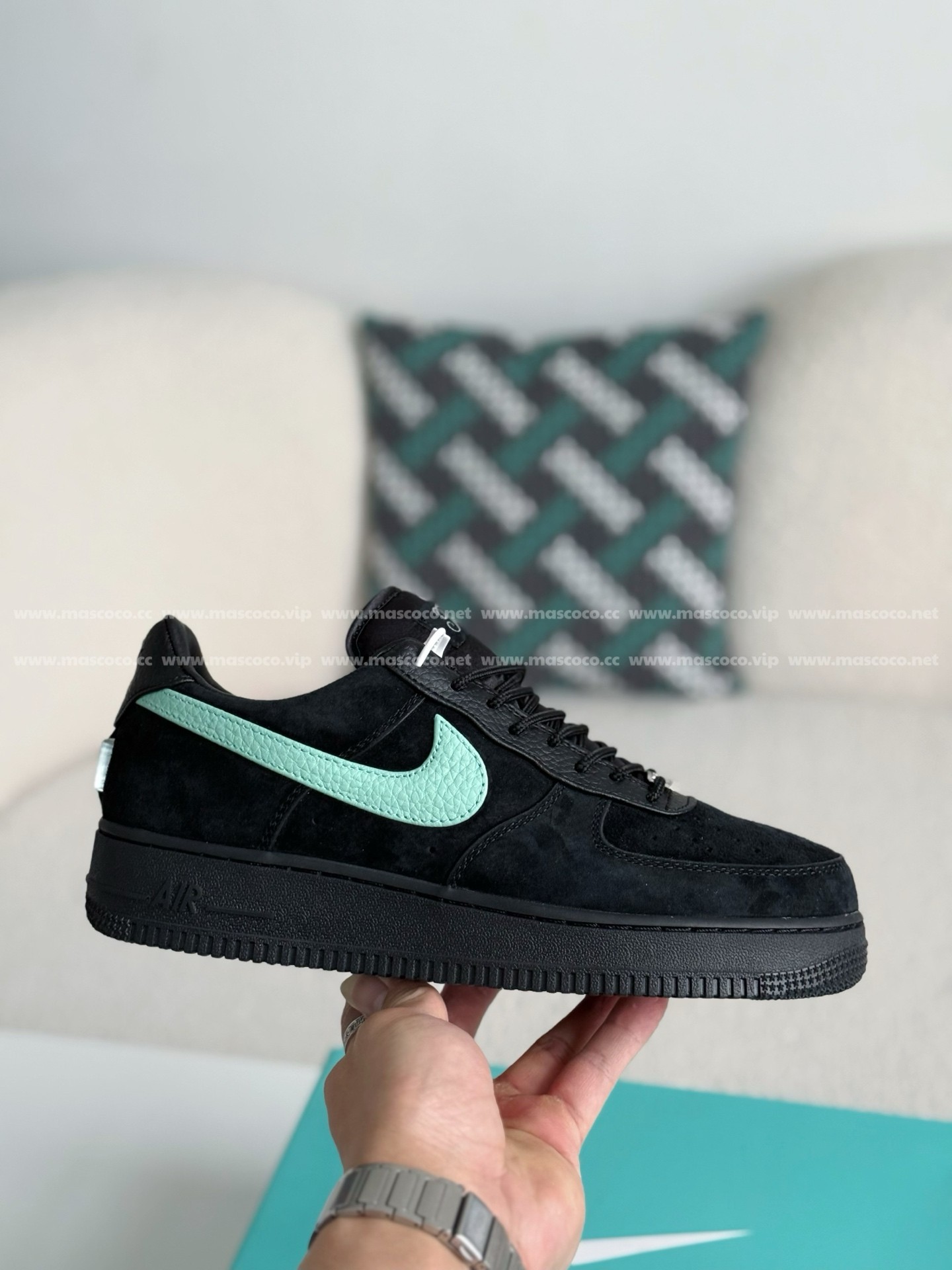 「#3992」NIKE Air Force 1 Low Tiffany & Co. Sneakers - Image 6