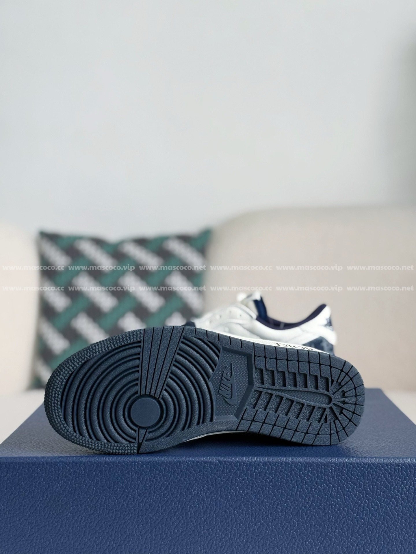 「#4013」Dior x Jordan Air Jordan 1 Low Golf 6.0 Sneakers - Image 5