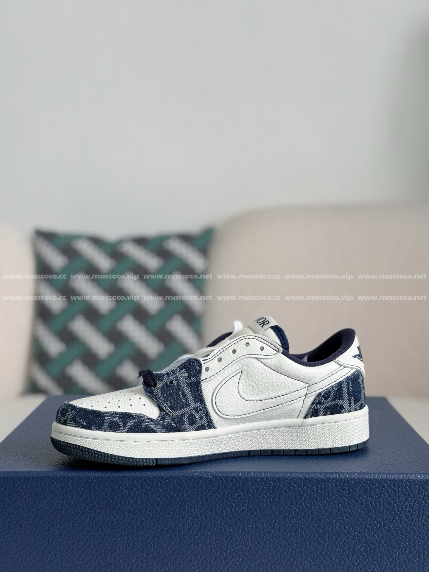 「#4013」Dior x Jordan Air Jordan 1 Low Golf 6.0 Sneakers - Image 4