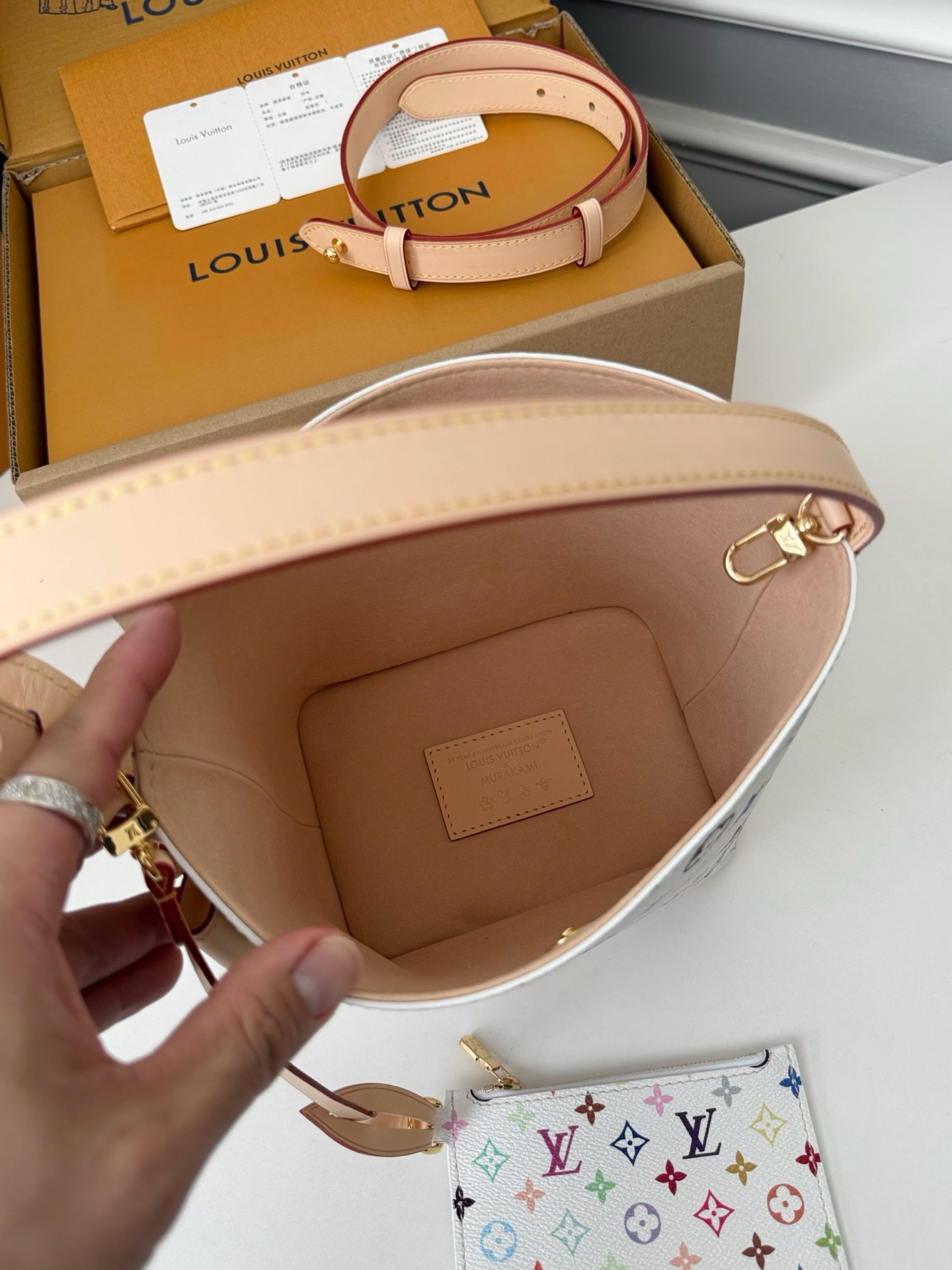 「#4039」LV ALL IN BB White Three-Color Handbag M13089,Size:18*12*16cm - Image 8