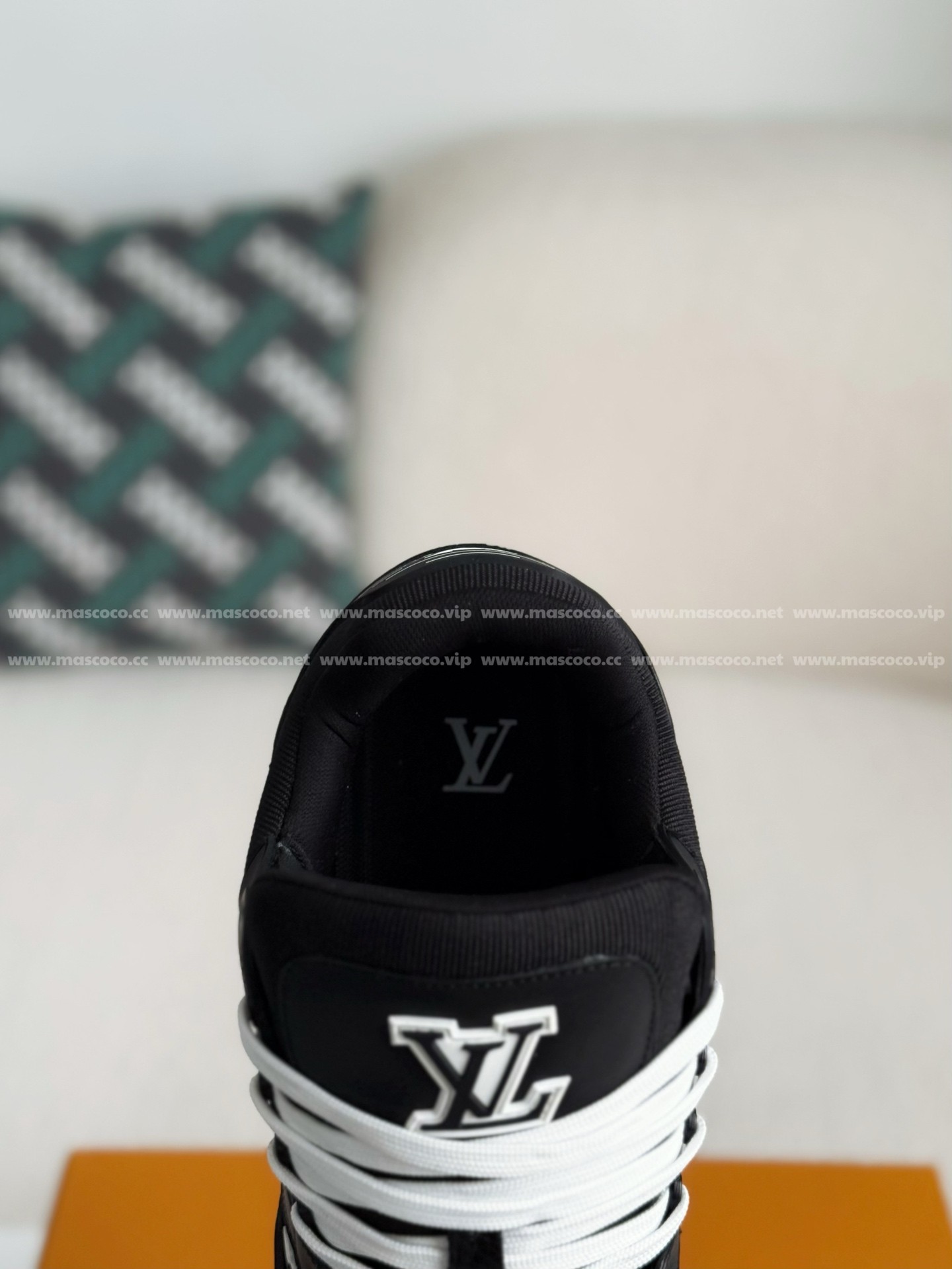 「#332」LOUIS VUITTON TRAINER Sneakers - Image 9