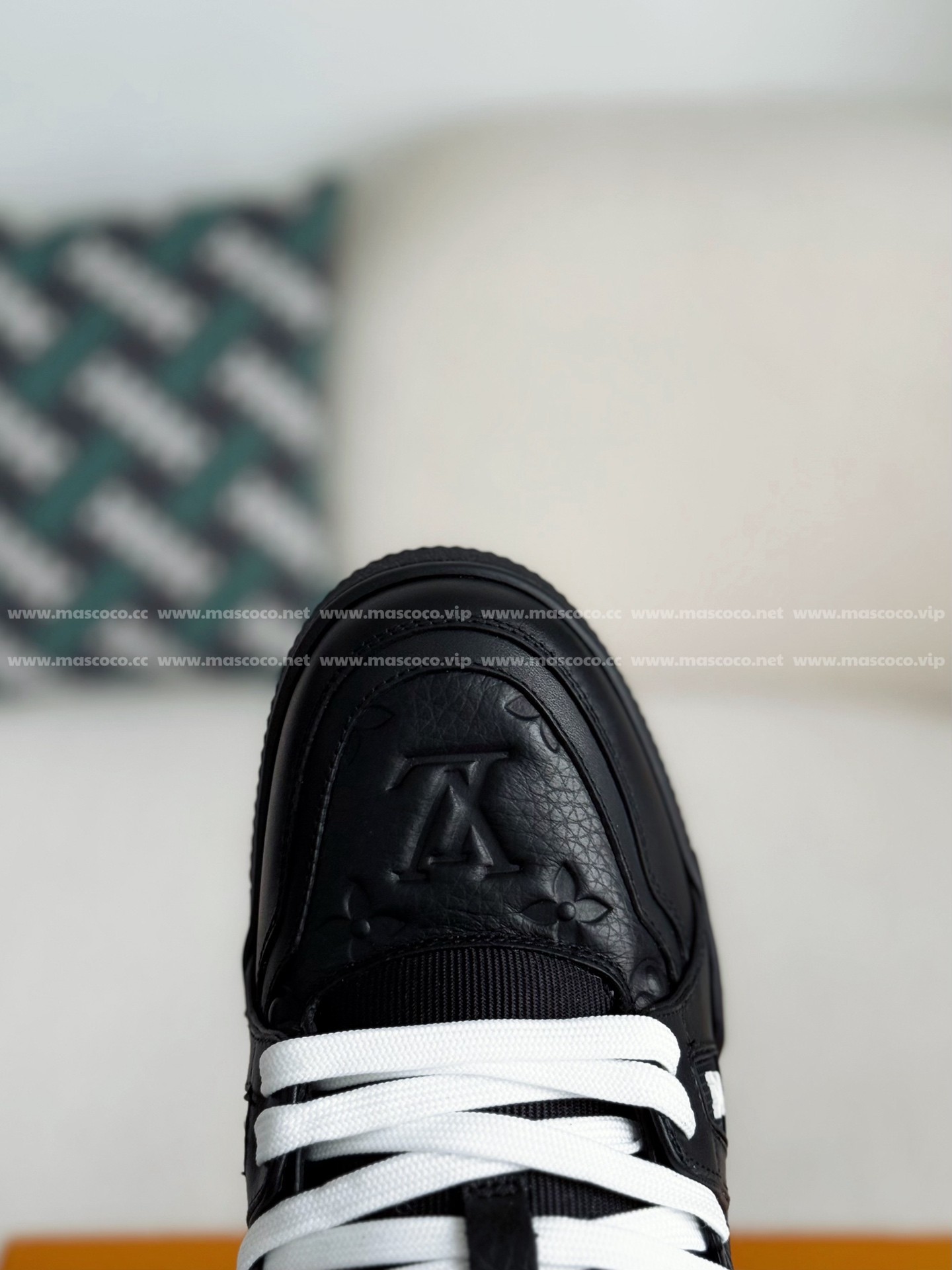「#332」LOUIS VUITTON TRAINER Sneakers - Image 8