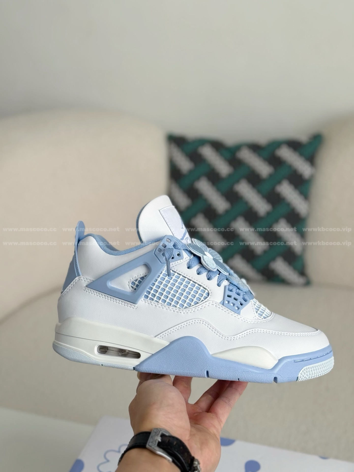 「#4397」Air Jordan 4 Retro "Forget me Not" Sneakers - Image 6