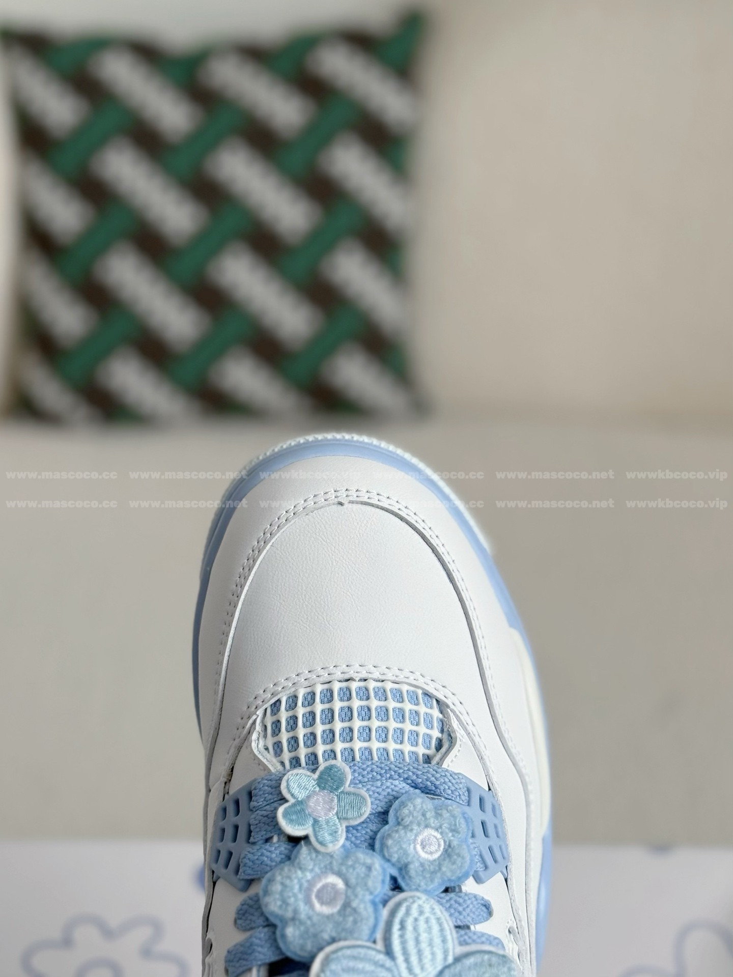 「#4397」Air Jordan 4 Retro "Forget me Not" Sneakers - Image 9