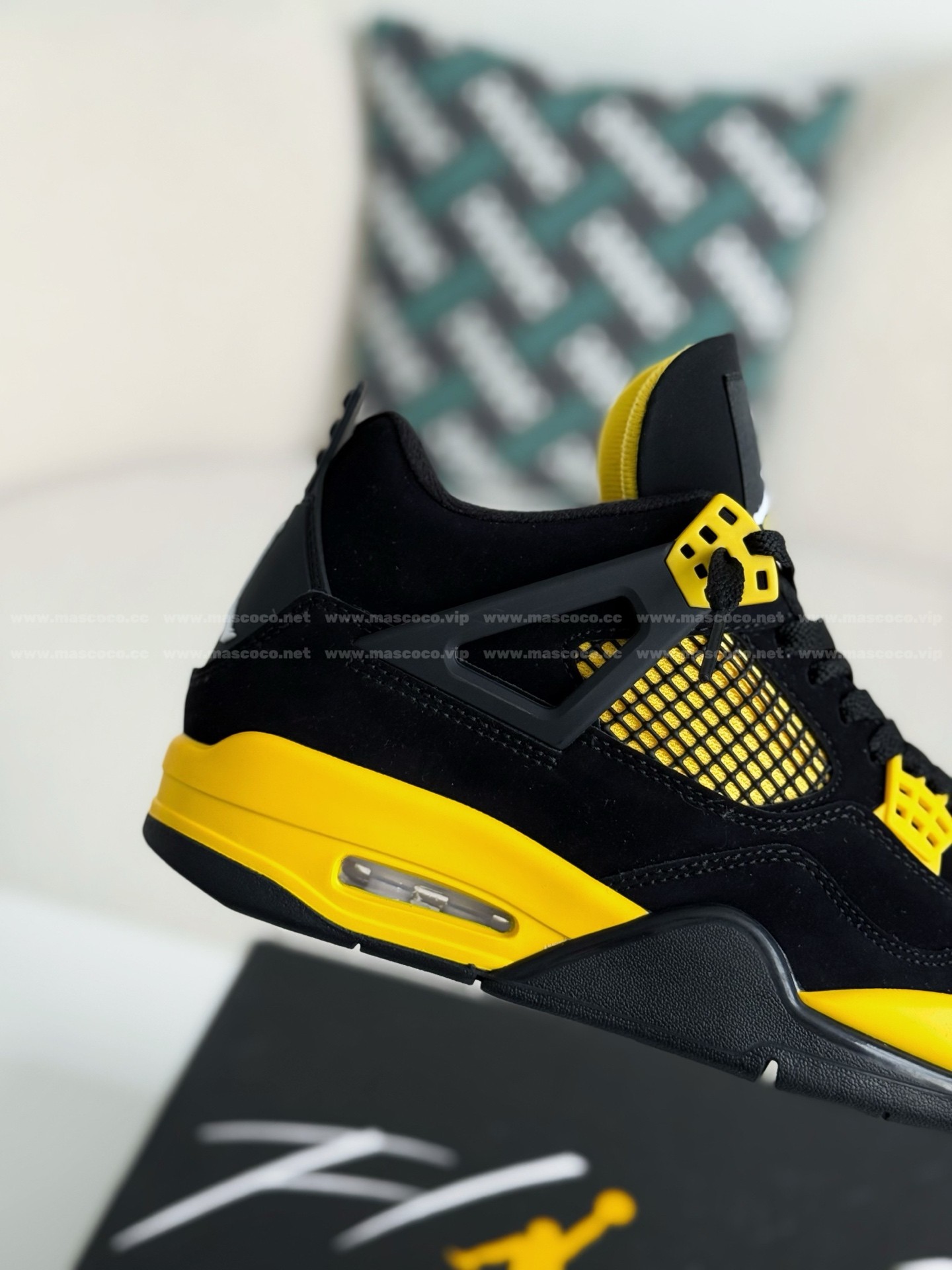 「#4327」Jordan Air Jordan 4 "Thunder" Leather Basketball Shoes Black Yellow - Image 7