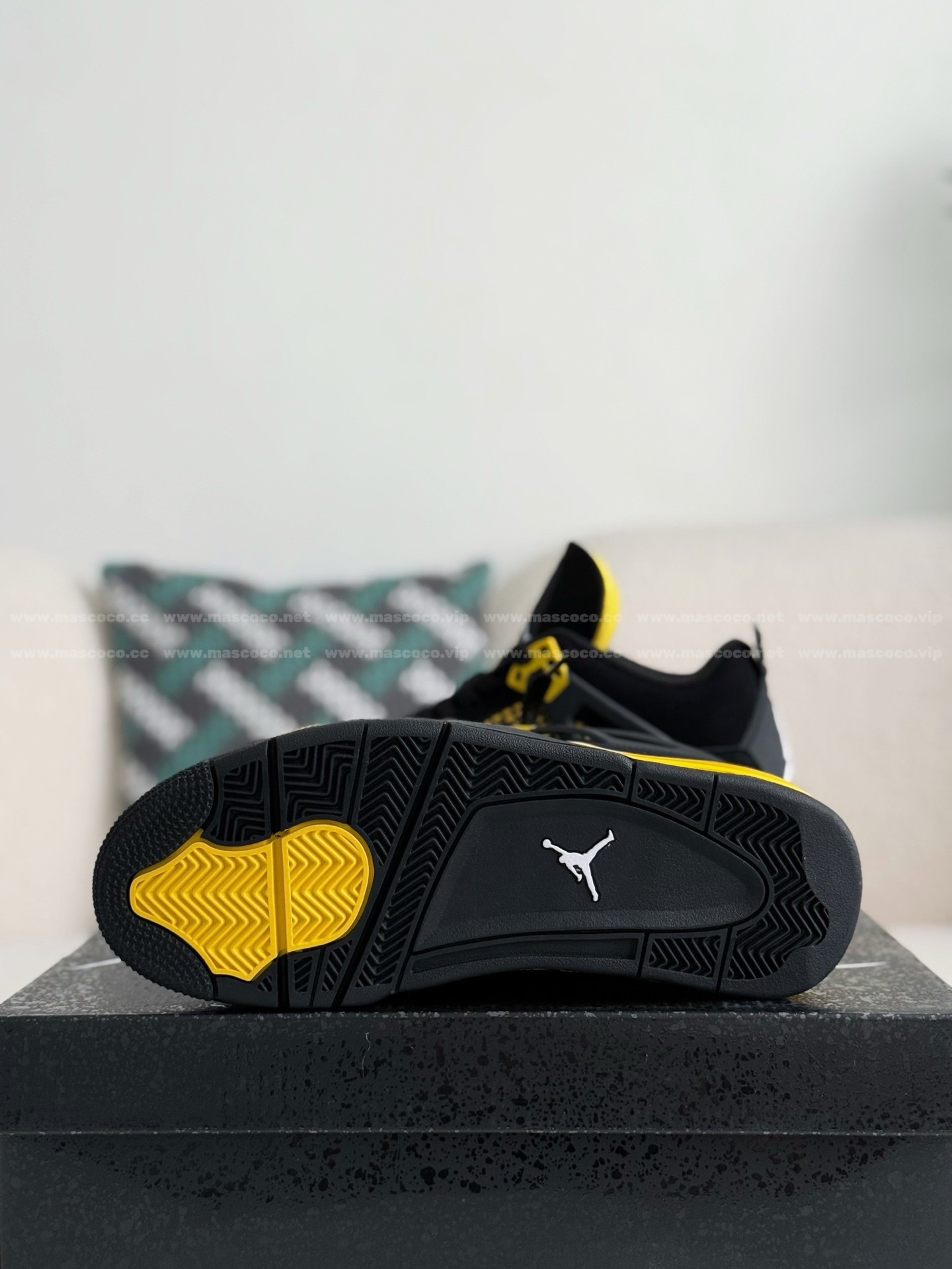「#4327」Jordan Air Jordan 4 "Thunder" Leather Basketball Shoes Black Yellow - Image 5