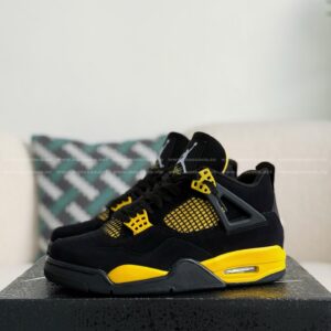 「#4327」Jordan Air Jordan 4 "Thunder" Leather Basketball Shoes Black Yellow
