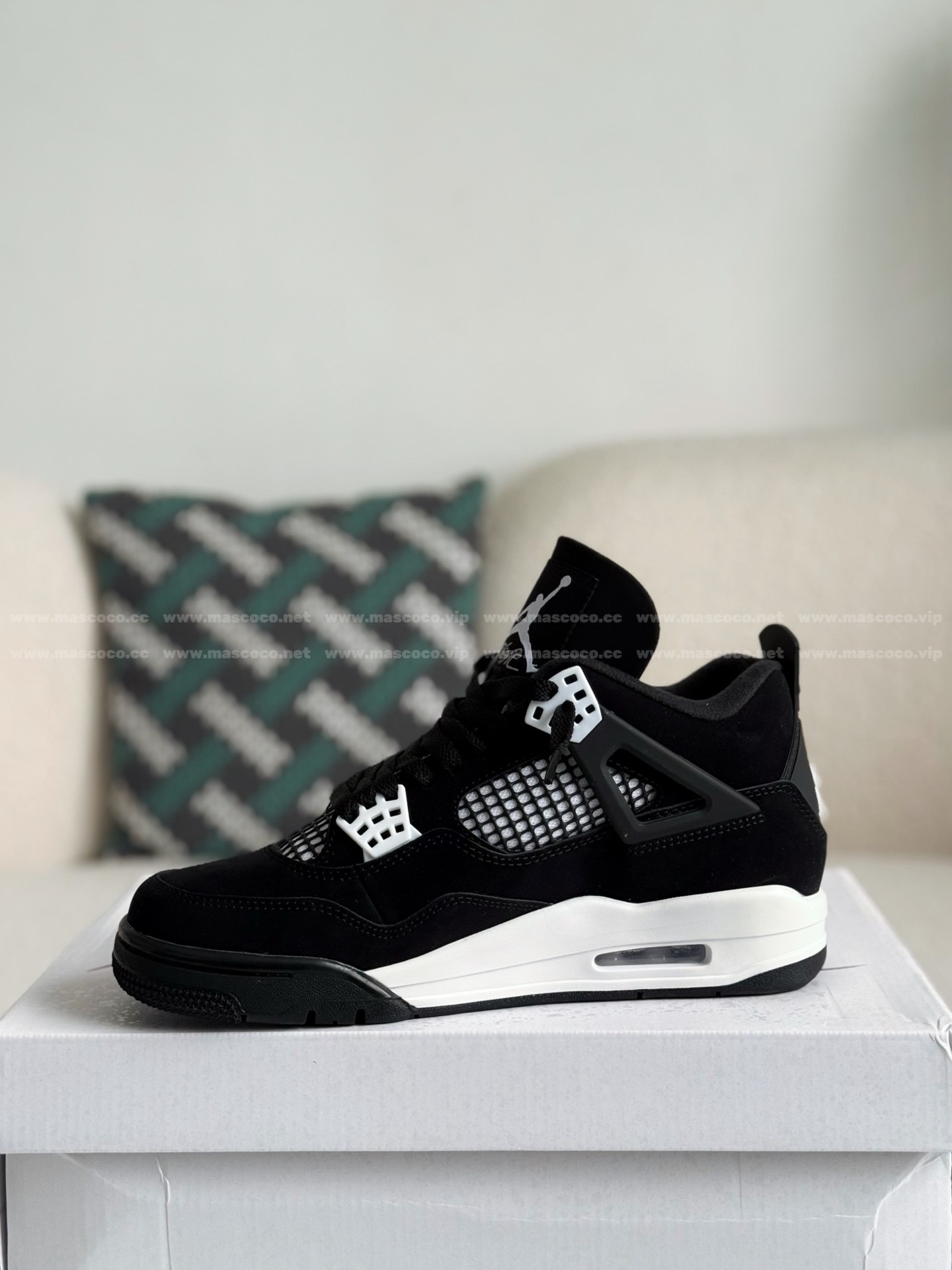 「#4328」Jordan Air Jordan 4 Retro "White Thunder" Leather Retro Basketball Shoes Black and White - Image 4