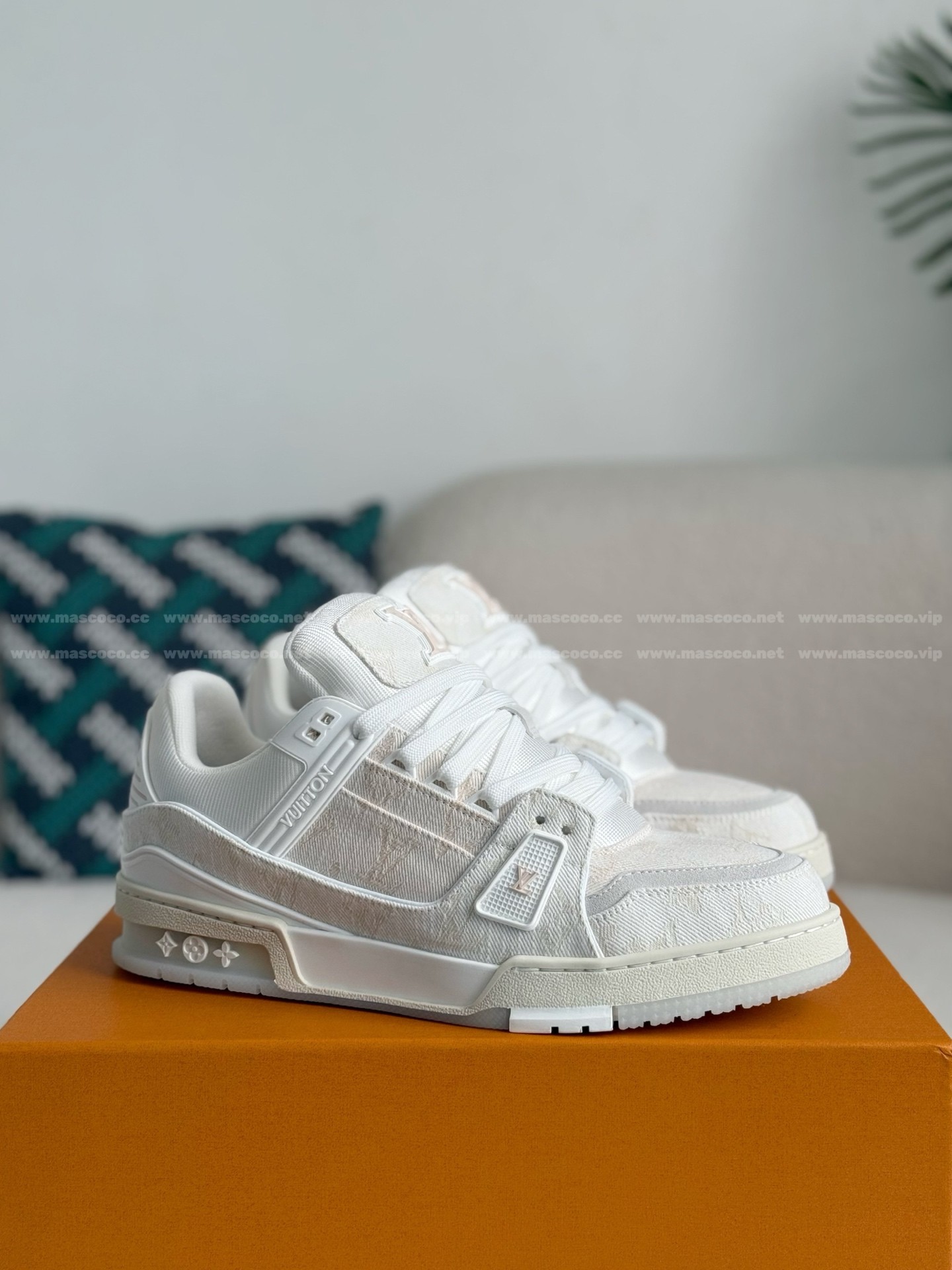 「#205」LOUIS VUITTON TRAINER 1A8Z4S Sneaker - Image 2