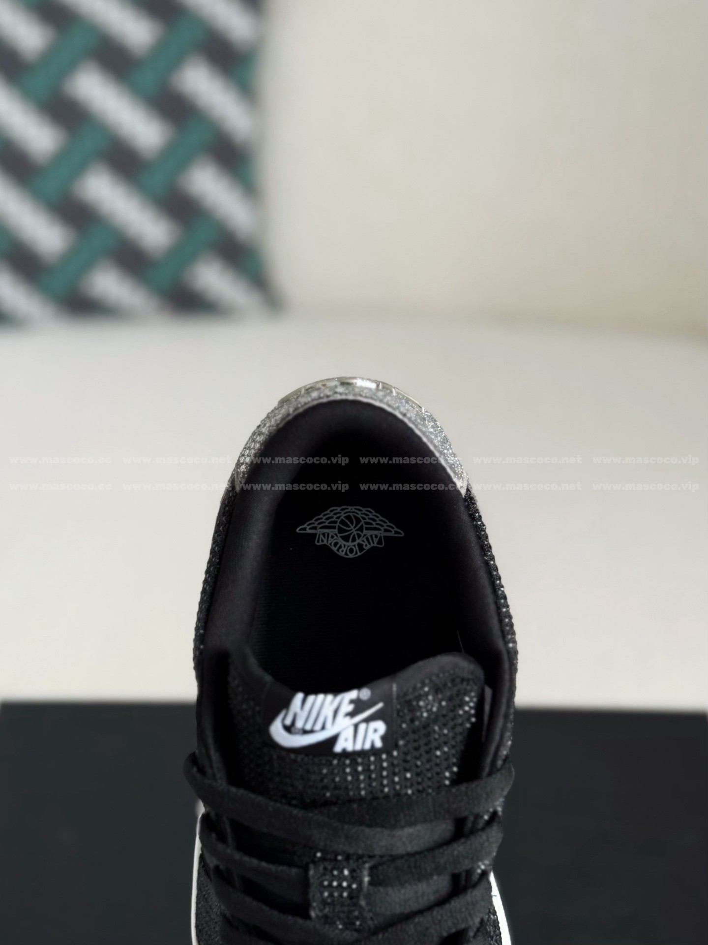 「#4531」Jordan 1 Hand-Set Rhinestones Low Sneakers - Image 8
