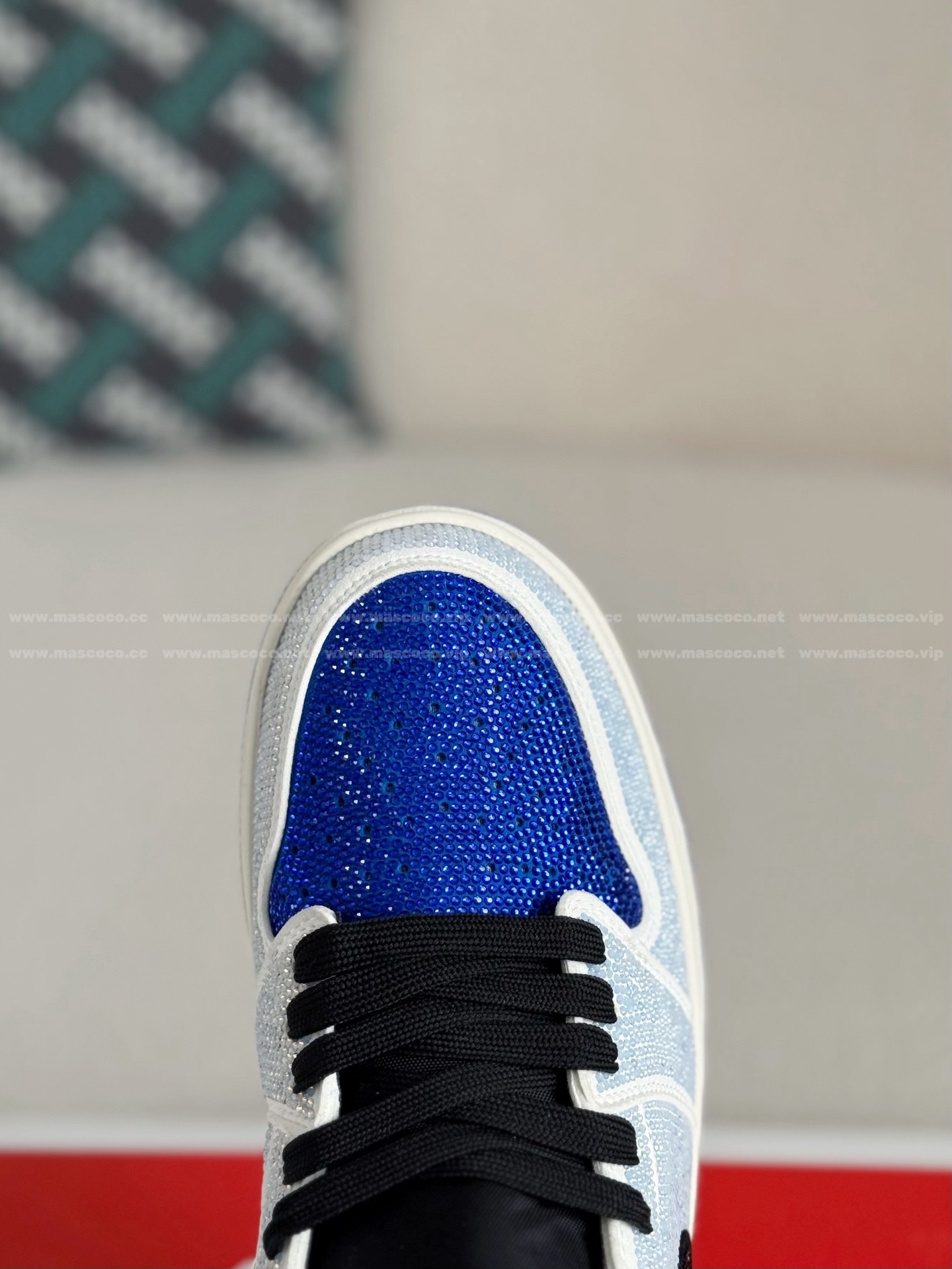 「#4558」Jordan 1 Hand-Set Rhinestones High Sneakers - Image 9