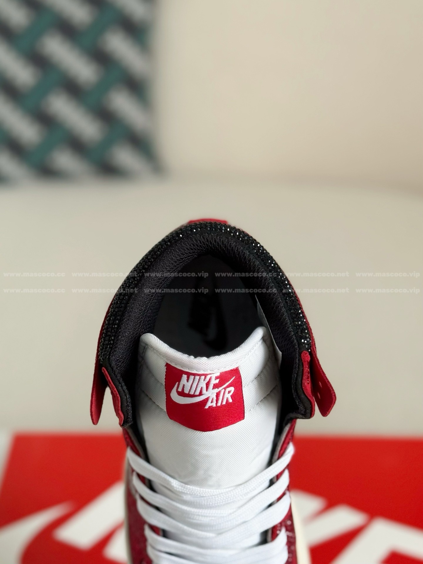 「#4559」Jordan 1 Hand-Set Rhinestones High Sneakers - Image 8