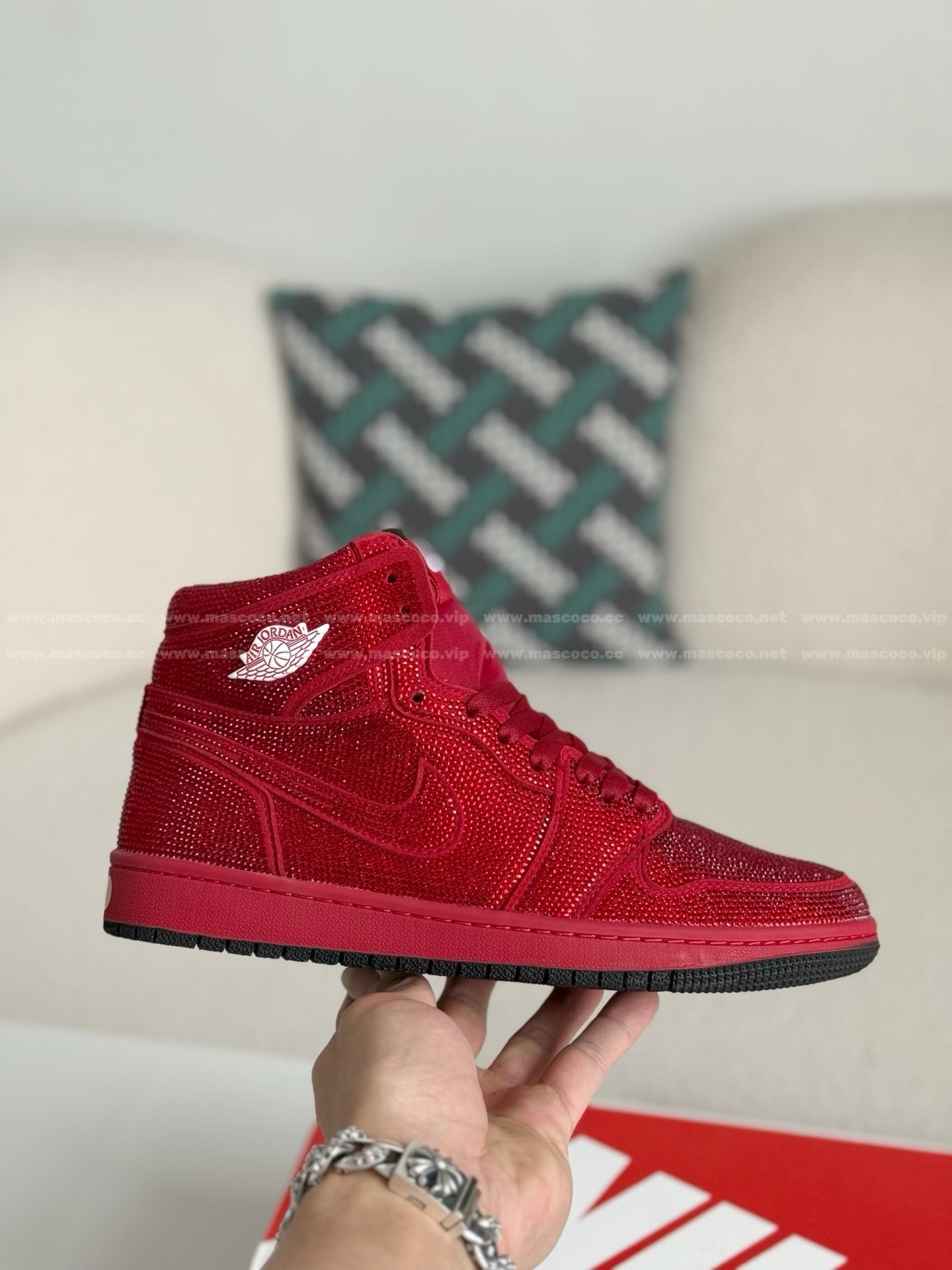 「#4579」Jordan 1 Hand-Set Rhinestones High Sneakers - Image 6