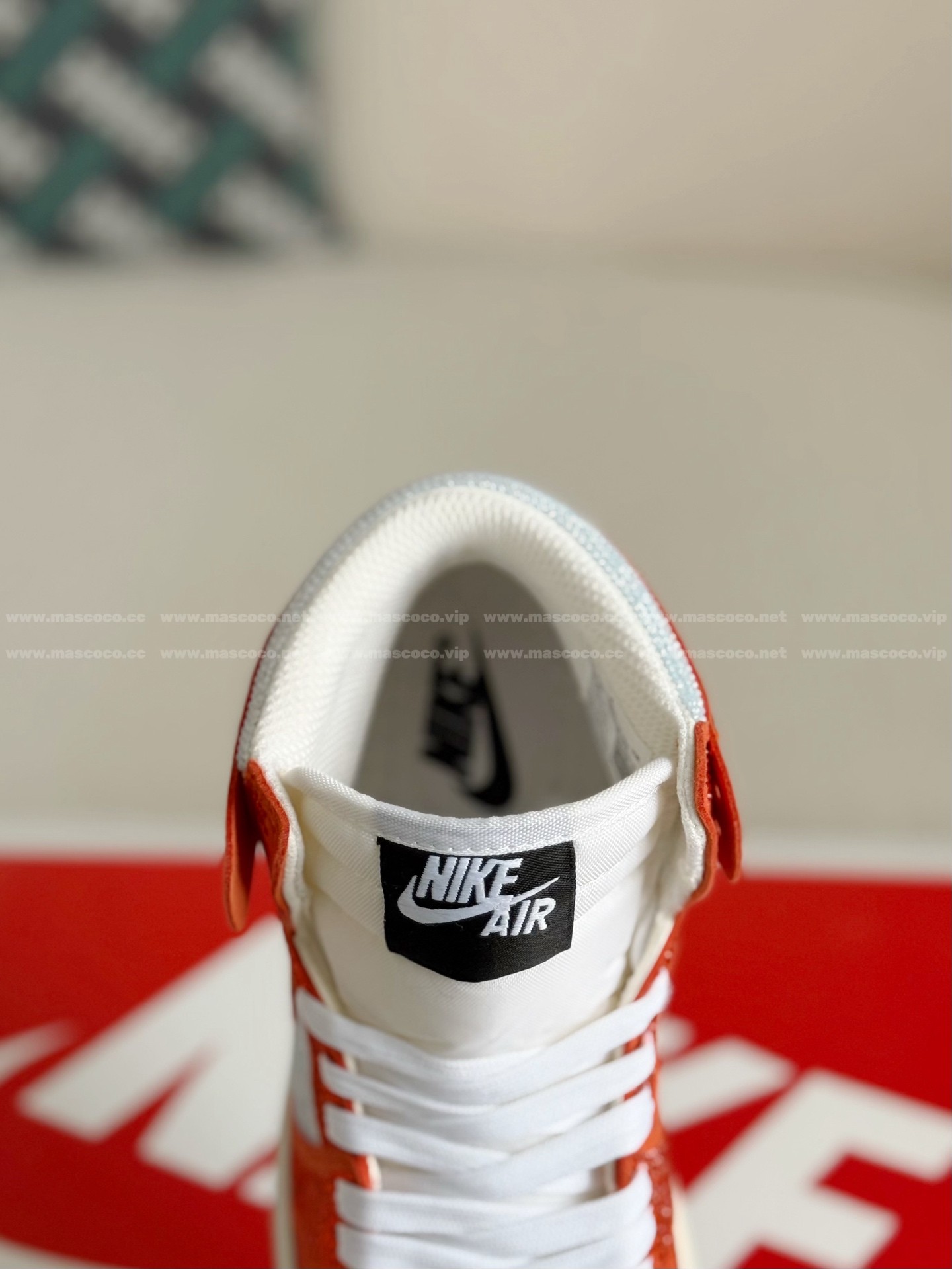 「#4581」Jordan 1 Hand-Set Rhinestones High Sneakers - Image 8