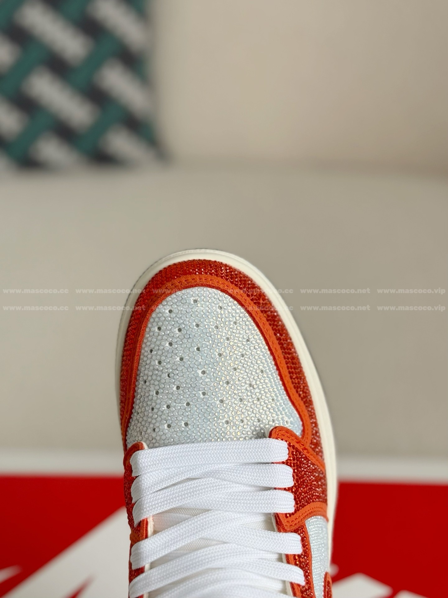 「#4581」Jordan 1 Hand-Set Rhinestones High Sneakers - Image 9