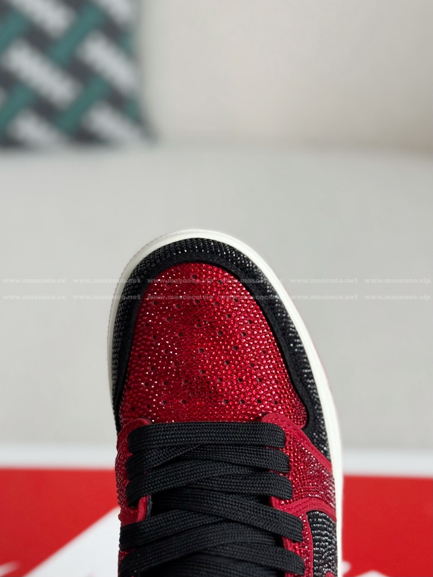 「#4582」Jordan 1 Hand-Set Rhinestones High Sneakers - Image 9