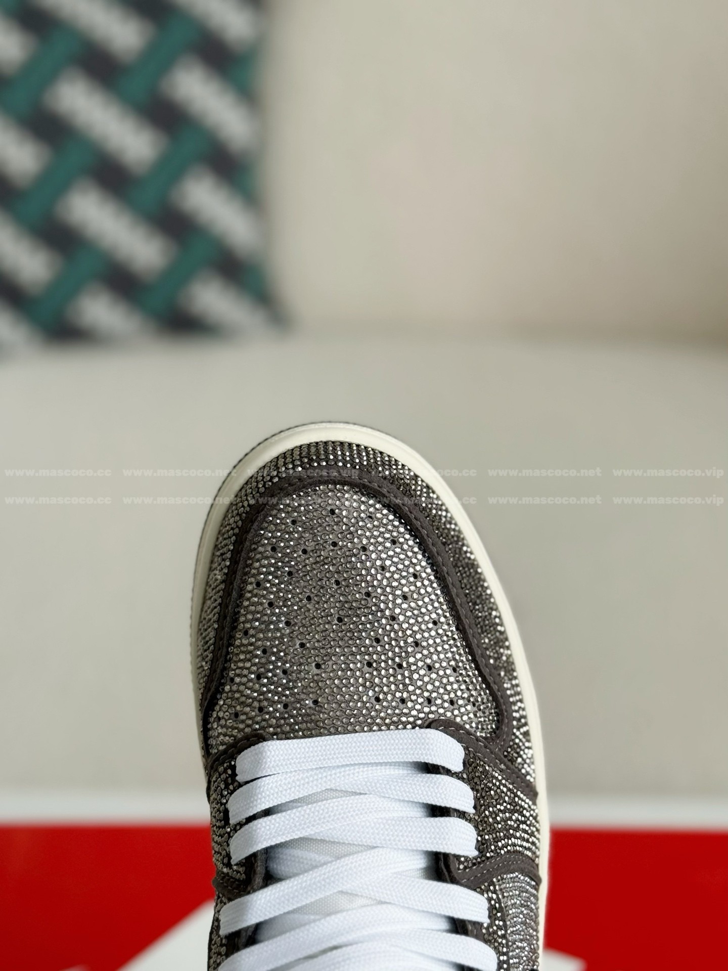 「#4583」Jordan 1 Hand-Set Rhinestones High Sneakers - Image 9