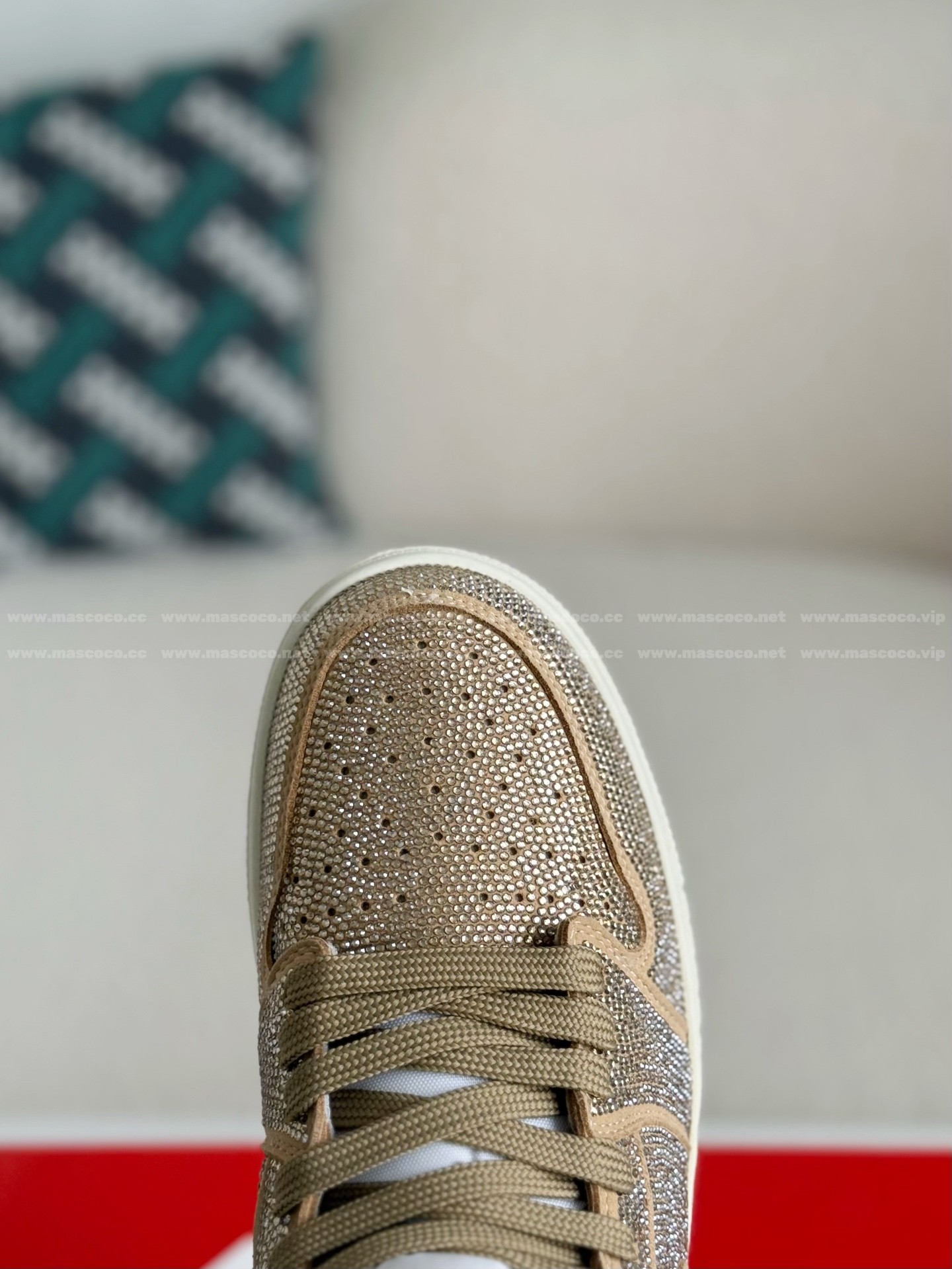 「#4584」Jordan 1 Hand-Set Rhinestones High Sneakers - Image 9