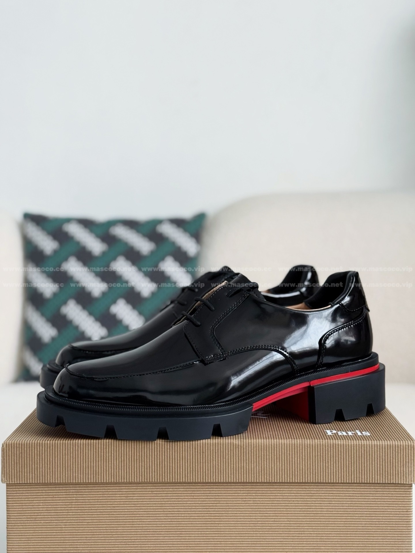 「#4635」Christian Louboutin Leather Casual Shoes