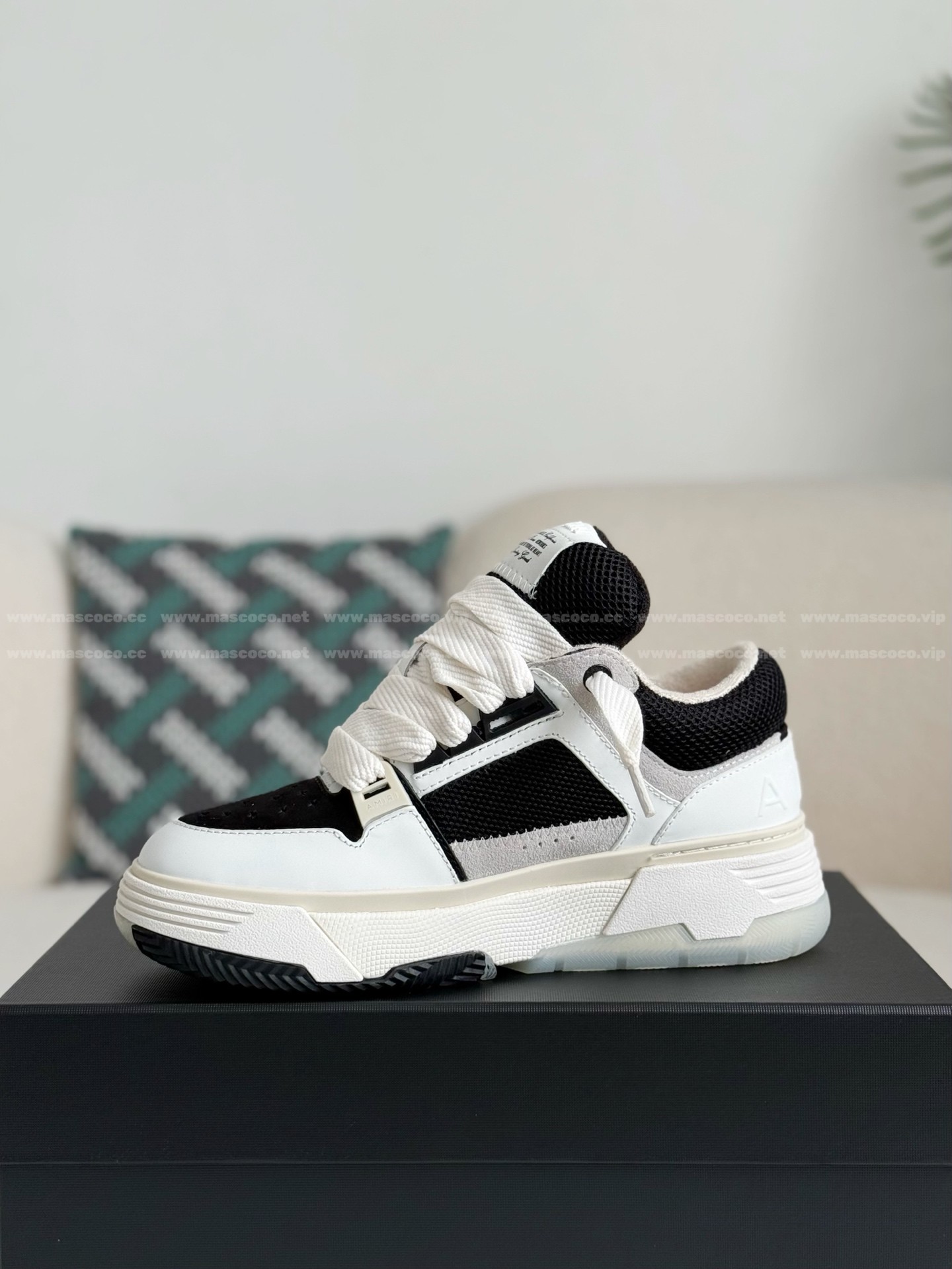 「#88」Amiri Sneakers - Image 4