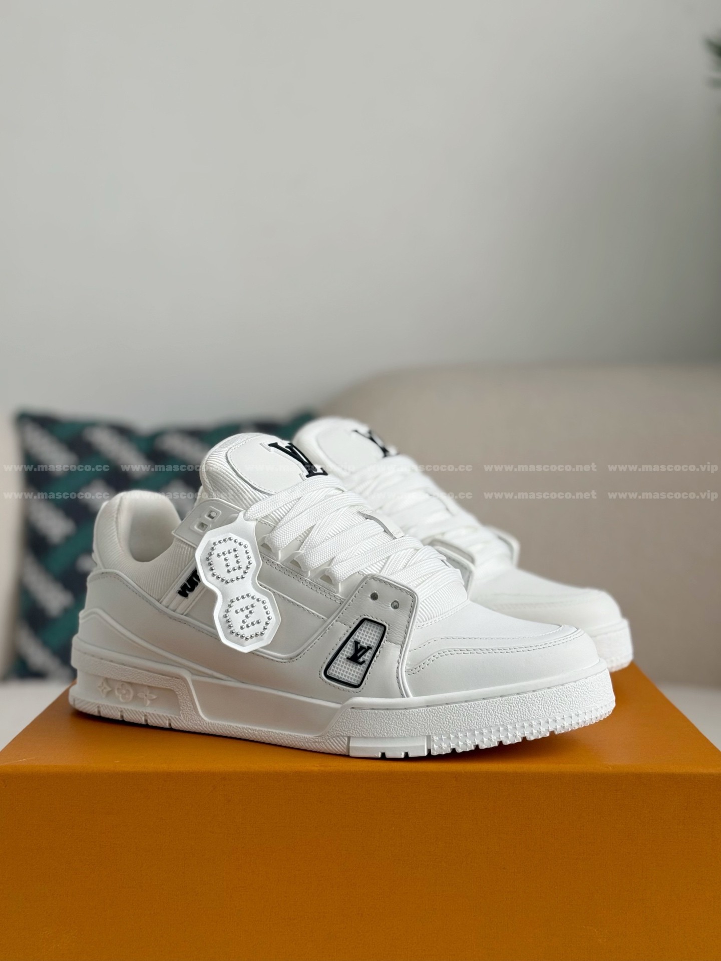「#4666」LOUIS VUITTON x NIGO TRAINER FW25 SNEAKERS - Image 2