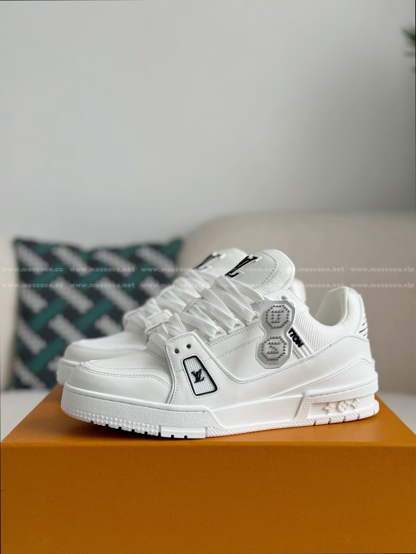 「#4666」LOUIS VUITTON x NIGO TRAINER FW25 SNEAKERS