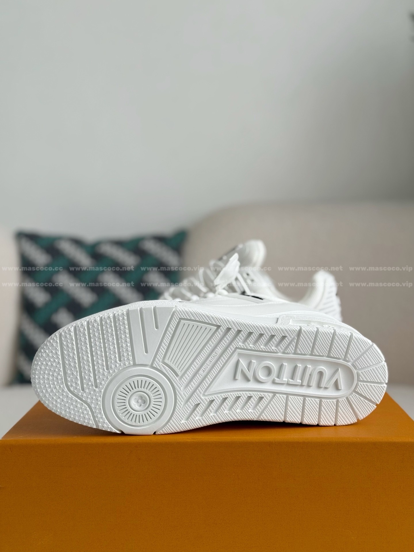 「#4666」LOUIS VUITTON x NIGO TRAINER FW25 SNEAKERS - Image 5