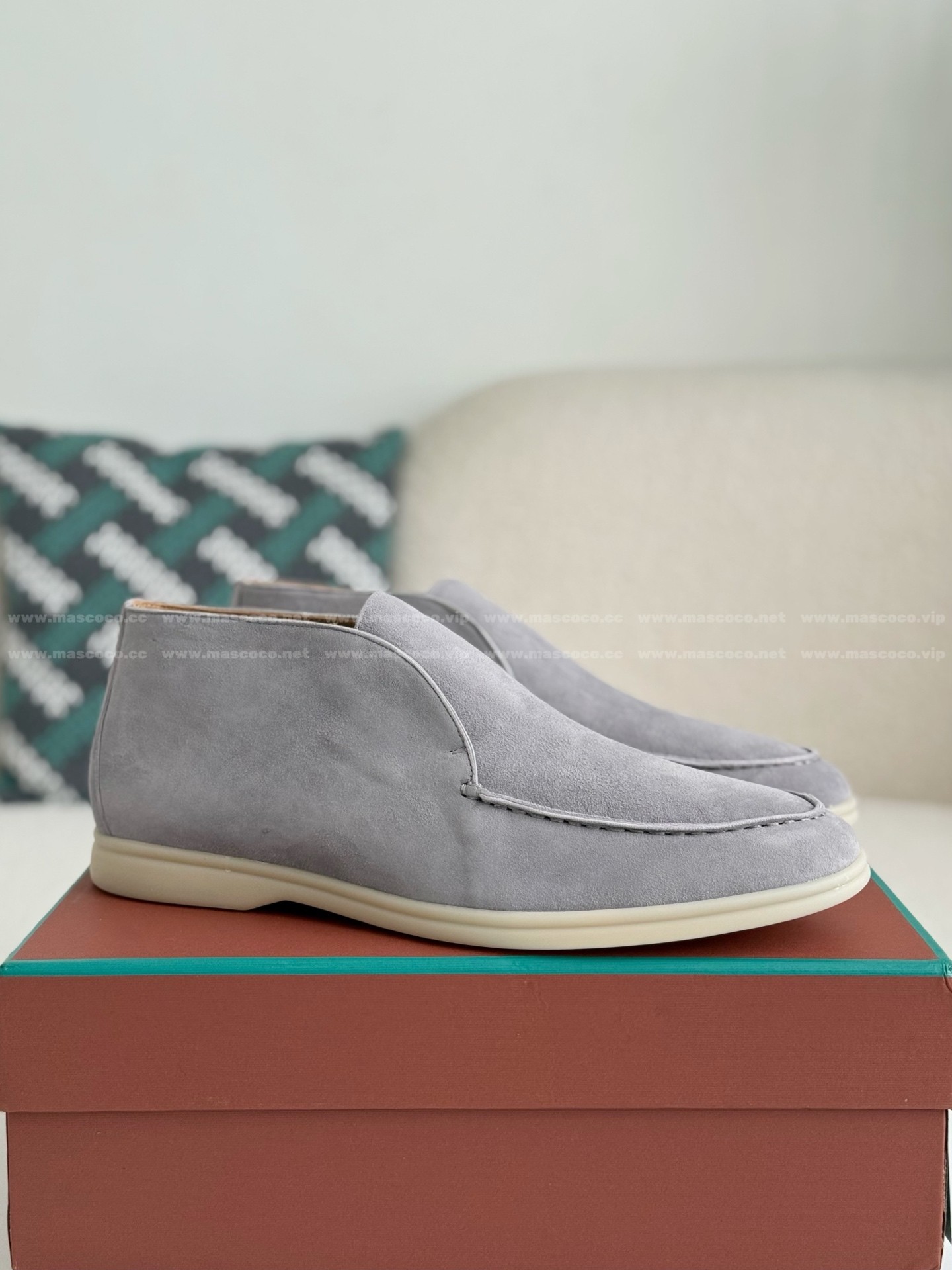 「#4714」Loro Piana Summer Charms Walk Moccasin Shoes - Image 2