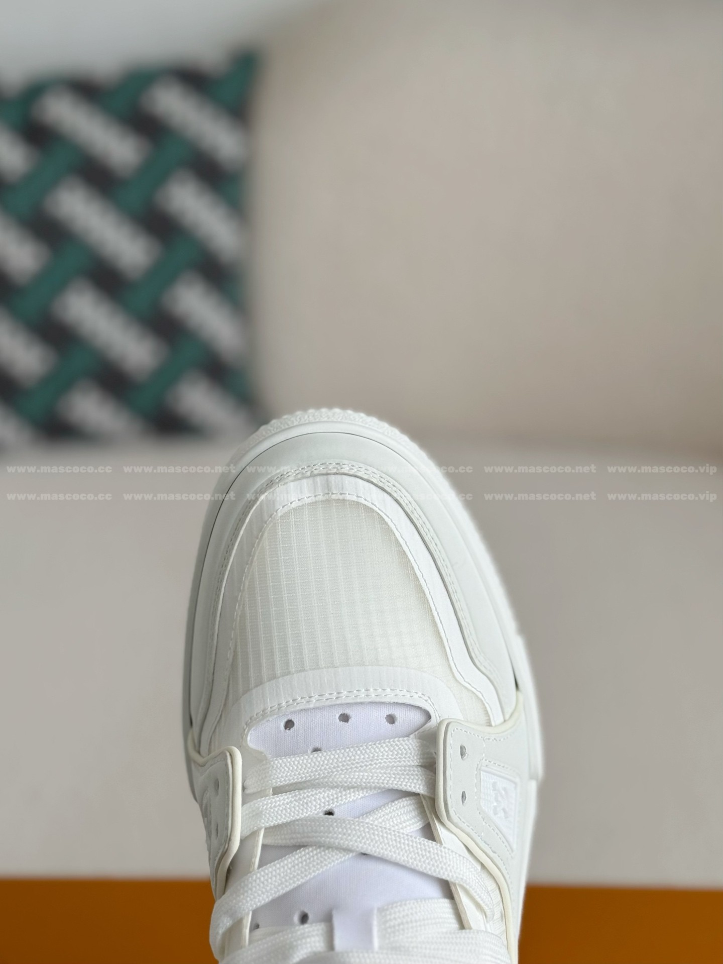 「#4735」LOUIS VUITTON TRAINER 37TH AMERICA'S CUP SNEAKERS - Image 8