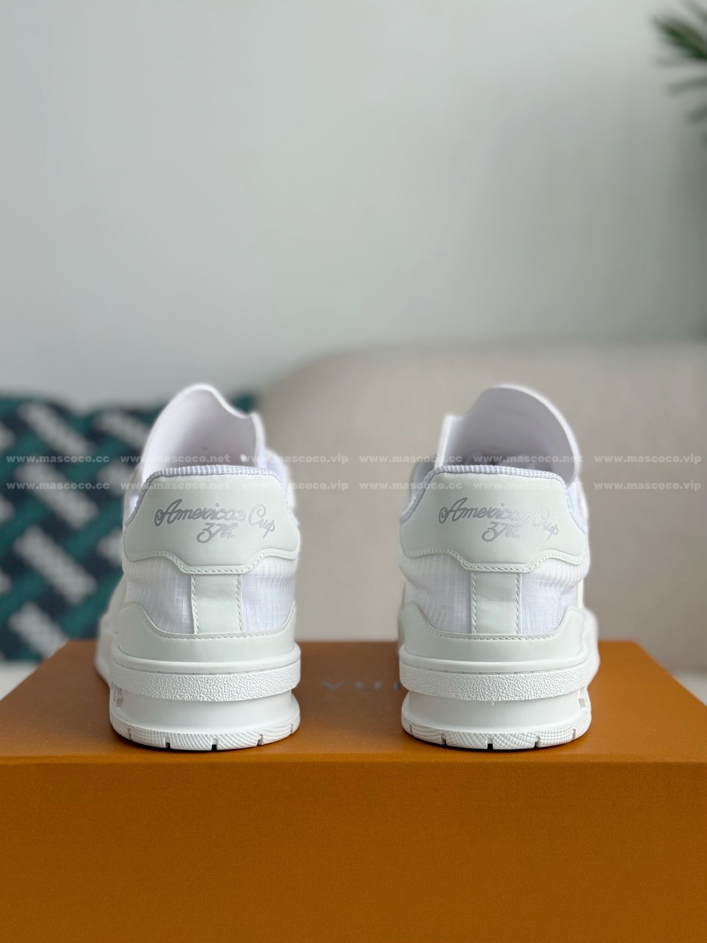「#4735」LOUIS VUITTON TRAINER 37TH AMERICA'S CUP SNEAKERS - Image 3