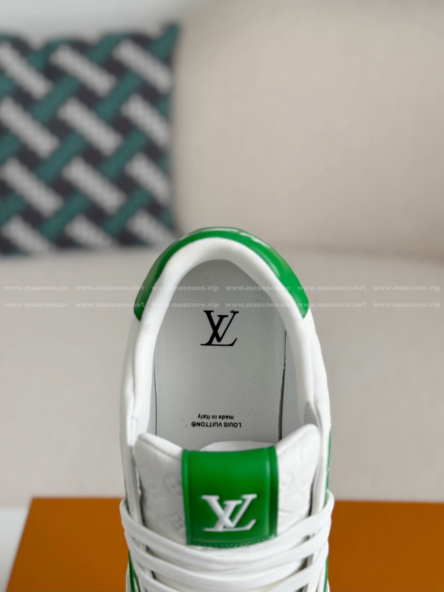 「#301」LOUIS VUITTON TRAINER SNEAKERS - Image 9